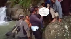 Innalillahi, 2 Wisatawan asal Soreang Bandung Tewas Tenggelam di Curug Rahong Garut<