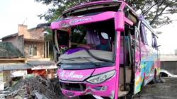 Kecelakaan Maut Bus Tabrak Grandmax di Pringsewu, 2 Tewas 7 Orang Terluka