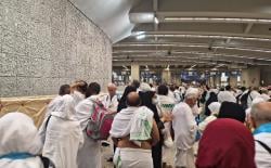 Jemaah Haji Indonesia Hari Ini Laksanakan Jumrah Aqobah setelah Tiba di Mina