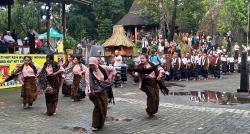 Kemenparekraf Dukung Festival Ritual Budaya Gawi Sia Jadi Acara Tahunan 