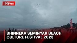 Ratusan Layang-Layang Diterbangkan di Bhinneka Seminyak Beach Culture Festival 2023