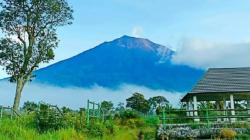 Gunung Tertinggi di Pulau Sumatera, Ada yang Selalu Ditutupi Awan Kabut hingga Jadi Sejarah