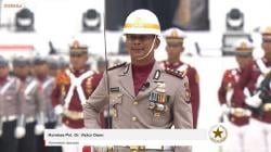 Sosok Kombes Victor Dean Mackbon, Komandan Upacara Hari Bhayangkara ke-77 di SUGBK