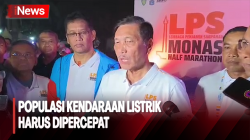 Menko Luhut Sebut Populasi Kendaraan Listrik Perlu Dipercepat