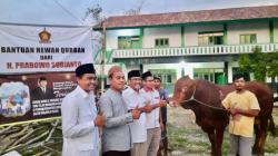 Menhan Prabowo Salurkan Sapi Qurban ke Habib Lutfhi, Gus Mus, hingga Gus Baha