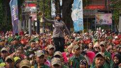  12.338 TNI-Polri dan Warga di Magelang Menari Sluku-Sluku Bathok Pecahkan Rekor MURI