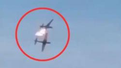 Terekam Kamera, 2 Pesawat Tempur Tucano AU Kolombia Bertabrakan di Udara