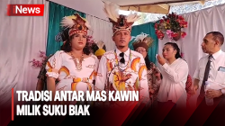 Mengenal Ararem, Tradisi Antar Mas Kawin Suku Biak Kekayaan Budaya  Papua 