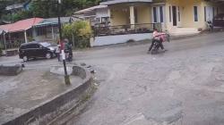 Jalan Licin akibat Solar Tumpah di Tanjakan Bukittinggi, Belasan Pemotor Berjatuhan