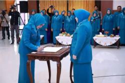 Gusti Elvira Riana Dewi Sari Resmi Dilantik Jadi Pj Ketua TP-PKK HSU<