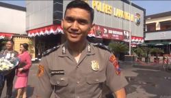 Striker Timnas Dendy Sulistyawan Naik Pangkat Jadi Briptu, Kini Dinas di Lamongan 