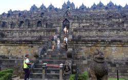 Kunjungan Wisatawan Mancanegara ke Indonesia Naik 5 Kali Lipat