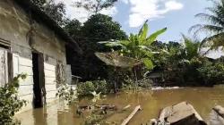 Banjir Menerjang, Puluhan Rumah di Lubuklinggau Sumsel Terendam Air<