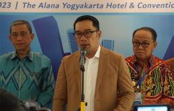 Santer Disebut Jadi Cawapres Prabowo, Ridwan Kamil: Konsisten Keputusan Partai<