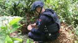 Kampung Cikeper Banten Heboh, Warga Temukan Granat Nanas