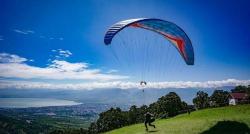 Tips Bermain Paralayang yang Aman agar Terhindar dari Kecelakaan 