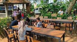 Warga Pekalongan Sulap Kandang Sapi Jadi Resto, Tiap Hari Dikunjungi 1.000 Orang<