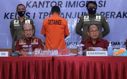 Warga Malaysia Ditangkap Petugas Imigrasi gegara Sering Mabuk dan Bikin Resah