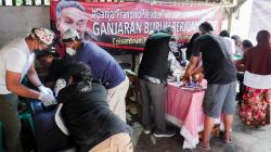 Buruh Pendukung Ganjar Pranowo Gelar Sunatan Massal di Tagogapu KBB<