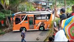  Kecelakaan Bus Rombongan Hajatan Terguling di Banyumas, Sopir dan 18 Penumpang Luka-luka
