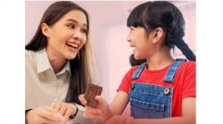 Bukan Dipaksa Belajar, Begini Cara Mendidik Anak agar Berprestasi  