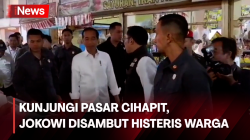 Blusukan di Pasar Cihapit Kota Bandung, Warga Histeris Sambut Presiden Jokowi<