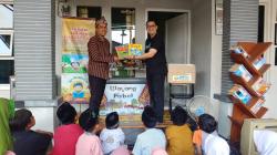 Peduli Literasi, MNC Peduli Beri Bantuan Buku Bacaan ke Rumah Baca Jatiwayang Semarang