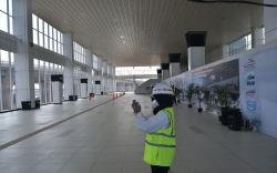Pembangunan Skybridge Stasiun LRT dan Stasiun Halim KCJB <