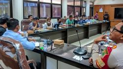 Jembatan Tol Japek 2 Rusak Sumber Air, Warga Karawang Minta Proyek Dihentikan<