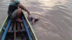 Mayat Kakek Ditemukan Mengambang di Sungai Way Kanan, Ini Identitasnya