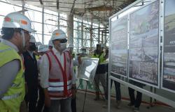Tinjau Bandara Dhoho Kediri, Menhub: Minimal Ada Penerbangan Umrah Tahun Depan   