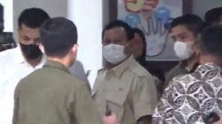 Jenguk Cak Nun di RSUP Dr Sardjito, Prabowo: Kita Berdoa Semoga Cepat Sembuh