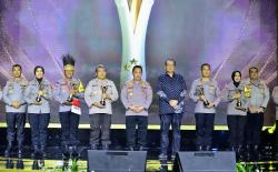 Gelar Hoegeng Awards 2023, Kapolri Instruksikan Jajarannya Terus Berbuat Baik ke Masyarakat