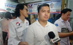 Bacaleg Partai Perindo Diska Resha Putra Perkenalkan Diri ke Warga RW 02 Manggarai<