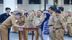 ASN Kota Bandung Teken Pakta Integritas dan Ikrar Pemilu Netral<