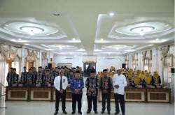 Lepas Kafilah MTQ, Pj Bupati Hulu Sungai Utara: Bawa Nama Baik Daerah<