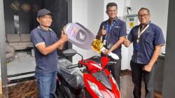 Senangnya Warga Bengkulu Ini, Dapat Hadiah Motor di Gebyar Promo 2023 MNC Finance