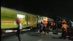 Lokomotif KA Brantas Tabrak Truk di Semarang Berhasil Dievakuasi usai Petugas Berjibaku 8 Jam