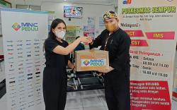 MNC Peduli Serahkan Bantuan APD ke Puskesmas Sempur Kota Bogor untuk Dukung Nakes