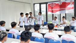 Anak Muda Garut Antusias Ikut Pelatihan Fotografi PMN Loyalis Ganjar Pranowo<