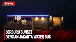 Seru! Jelajah Perairan Ibu Kota dengan Jakarta Water Bus 