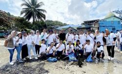 BUMN Environmental Movement, Pegadaian Bersihkan Pantai Melawai Balikpapan<