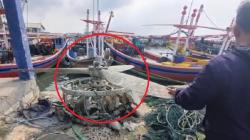 Gresik Gempar, Nelayan Temukan Bangkai Pesawat Tersangkut Jaring Ikan