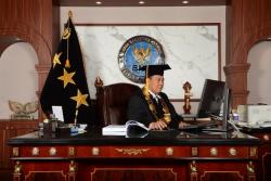 Aktif di Dunia Pendidikan, Kepala BNN RI Dikukuhkan sebagai Guru Besar Tetap