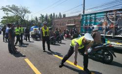 Kecelakaan Maut di Pasuruan, Lalu Lintas Malang-Surabaya Macet 1 Kilometer <