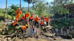 Kronologi 8 Penambang Emas Terjebak di Sumur Tambang, Berawal Munculnya Sumber Air