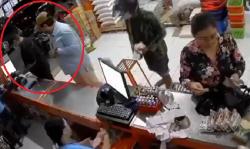 Bule Hipnotis Kasir Toko Grosir di Denpasar, Modus Beli Rokok Bawa Kabur Rp3,6 Juta<