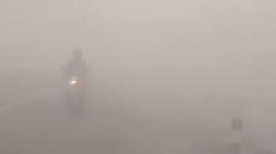 Kabut Asap Kembali Tutupi Jalanan di Banjarbaru, Jarak Pandang 2 Meter