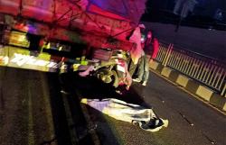 Tabrakan di Underpass Kentungan Jogja, Pemotor Tewas Seruduk Truk Tronton