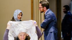 Taliban Temui Pejabat AS di Doha, Harap Sanksi Internasional Dihapus